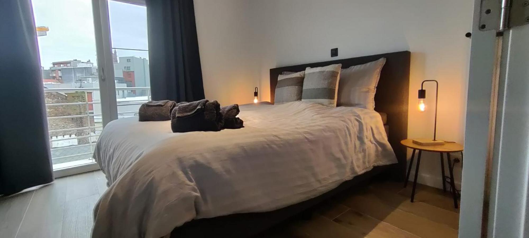 Luxueus, Ruim Appartement Op 350M Van Het Strand Ostende Extérieur photo