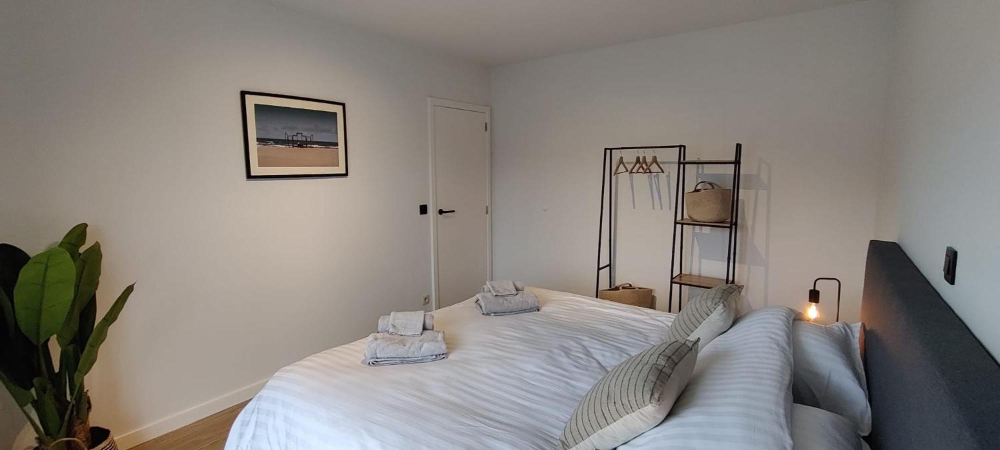 Luxueus, Ruim Appartement Op 350M Van Het Strand Ostende Extérieur photo