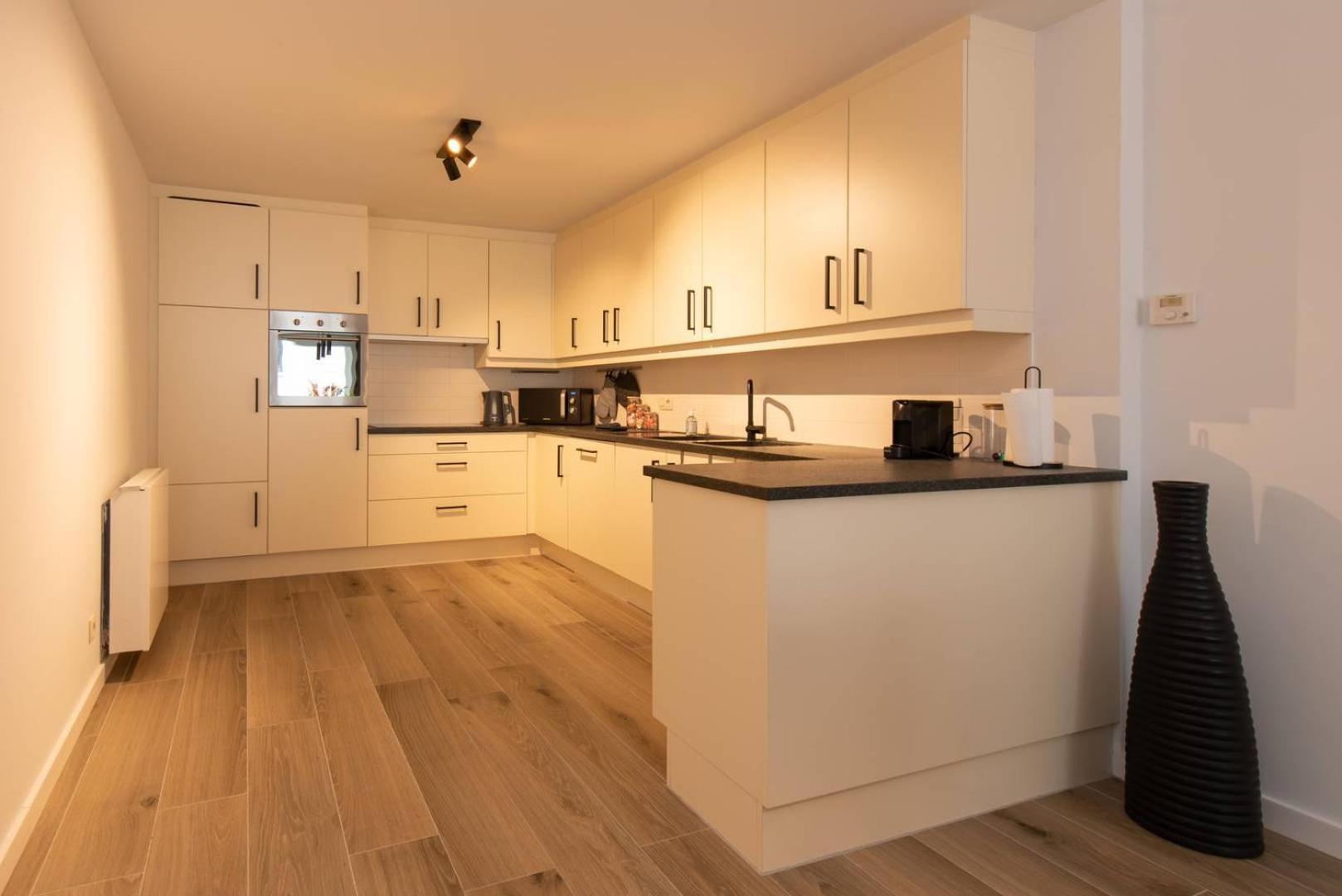 Luxueus, Ruim Appartement Op 350M Van Het Strand Ostende Extérieur photo