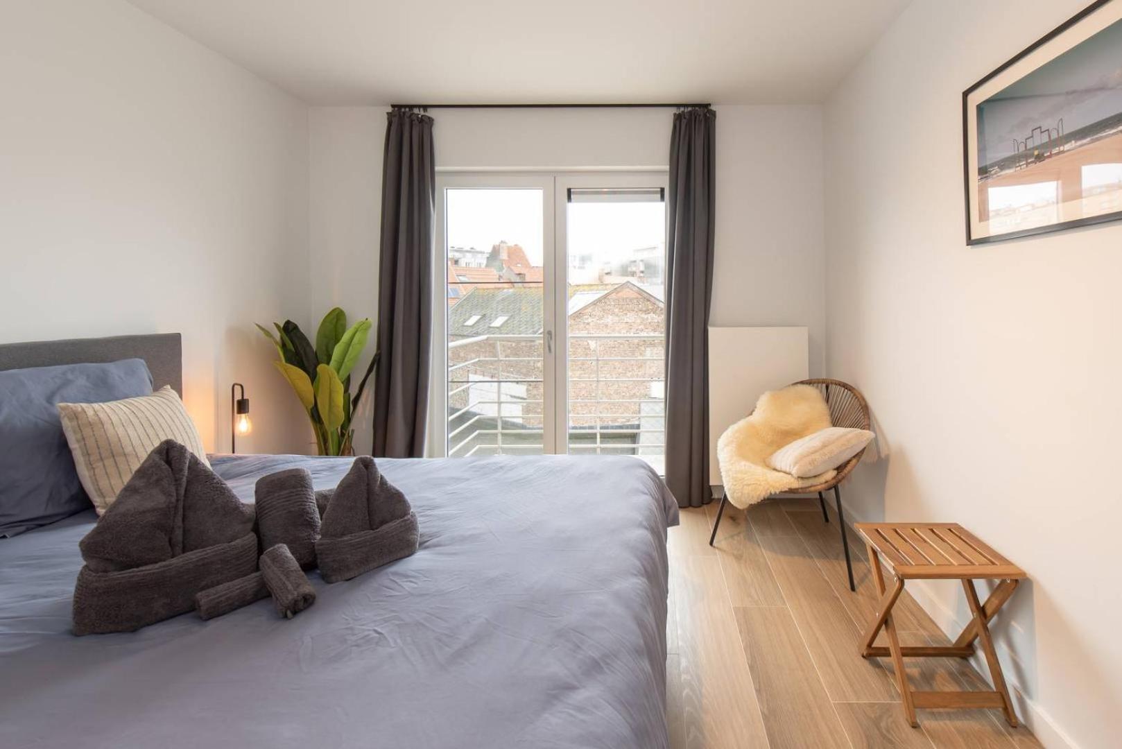 Luxueus, Ruim Appartement Op 350M Van Het Strand Ostende Extérieur photo